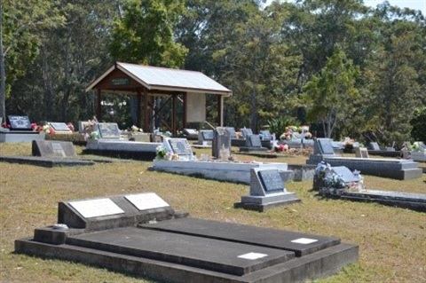 Woolgoolga-Monumental-Cemetery.jpg